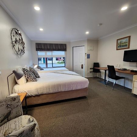 تا أواموتو Asure Albert Park Motor Lodge المظهر الخارجي الصورة