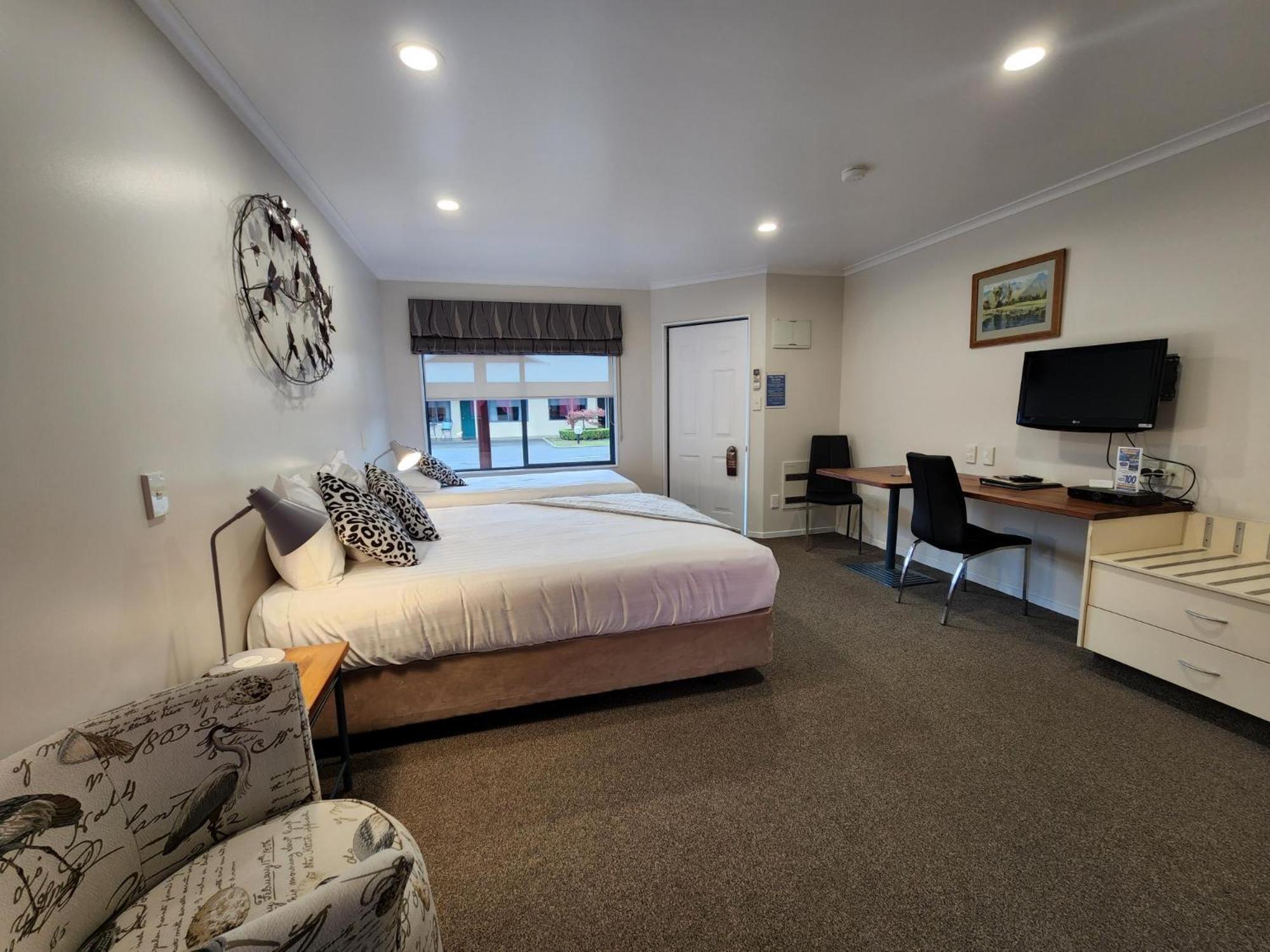 تا أواموتو Asure Albert Park Motor Lodge المظهر الخارجي الصورة