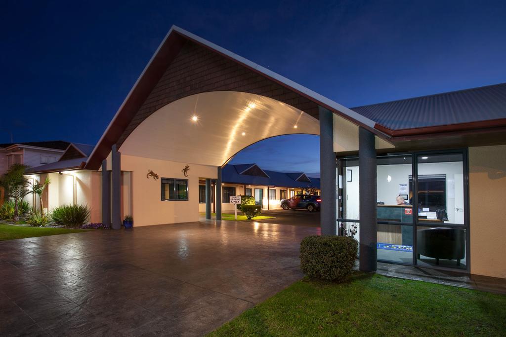 تا أواموتو Asure Albert Park Motor Lodge المظهر الخارجي الصورة
